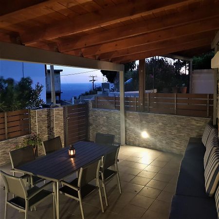 Villa Chrysi Agalianos Exteriör bild